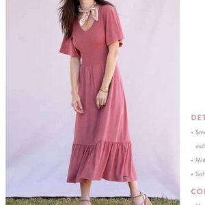 Women's large pink/rose dress